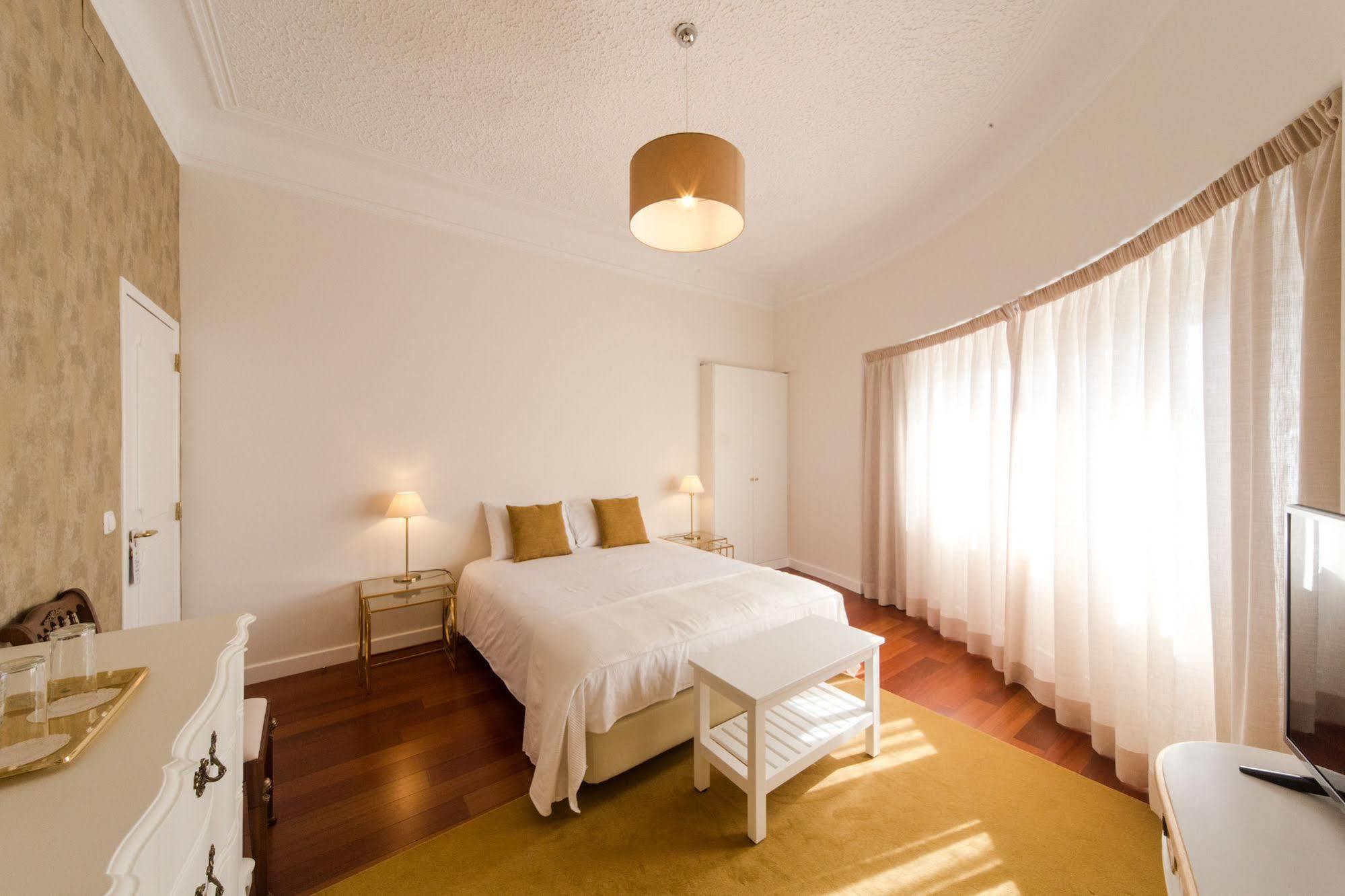 My House At Estoril Guesthouse Buitenkant foto